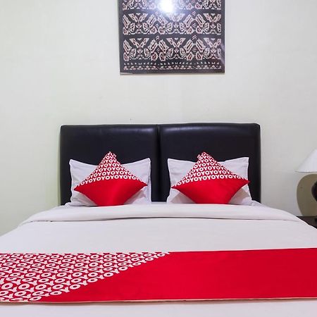 Super Oyo 1682 Greenia Hotel Kupang  Eksteriør bilde