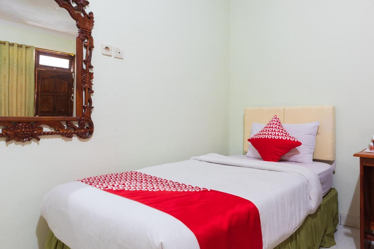 Super Oyo 1682 Greenia Hotel Kupang  Eksteriør bilde