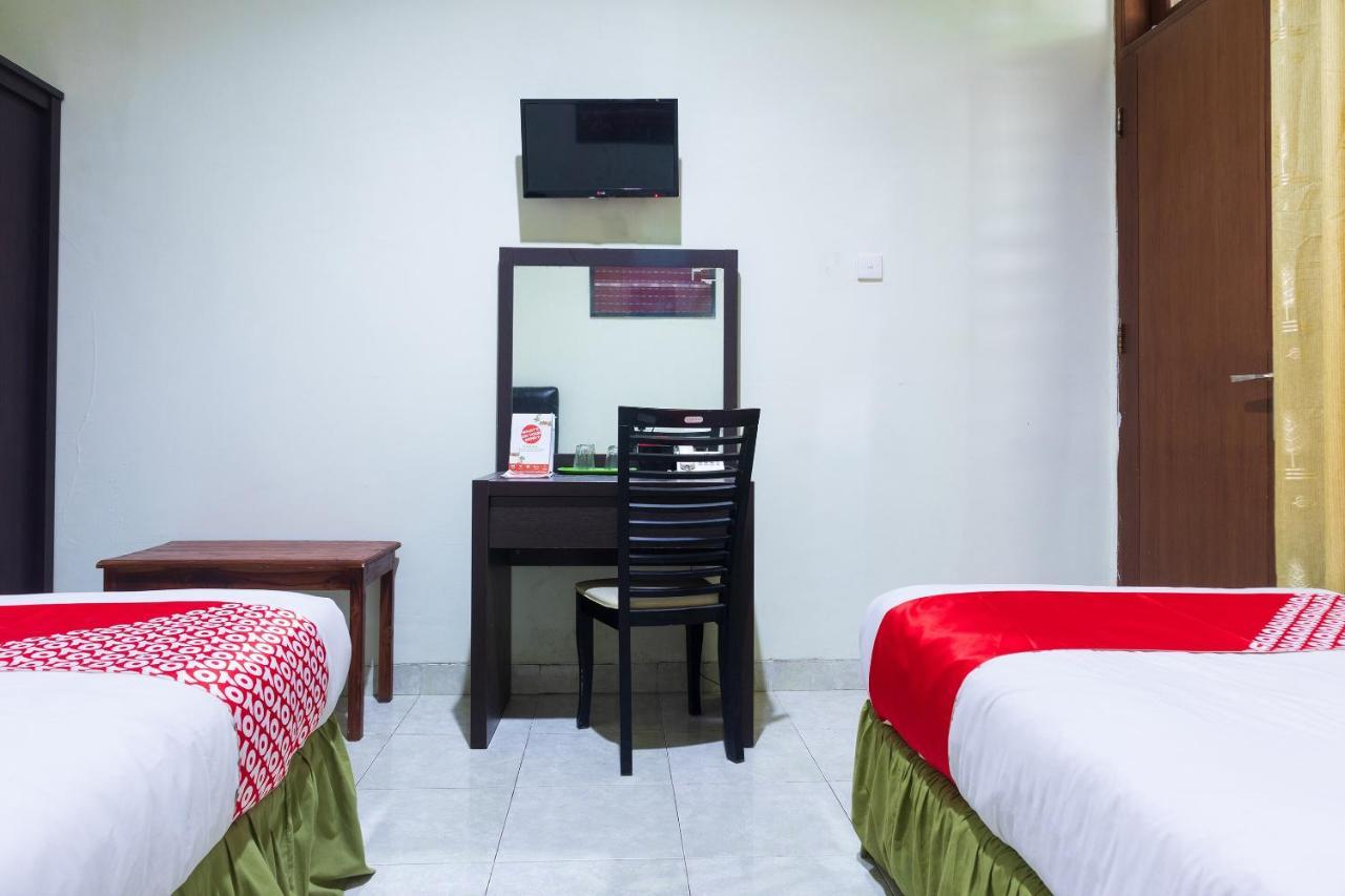 Super Oyo 1682 Greenia Hotel Kupang  Eksteriør bilde