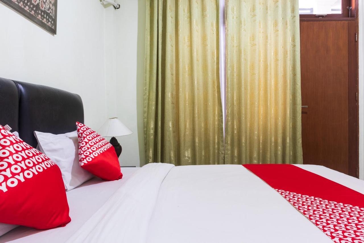 Super Oyo 1682 Greenia Hotel Kupang  Eksteriør bilde